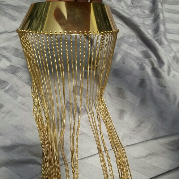 Choker - Picture 1 of 2